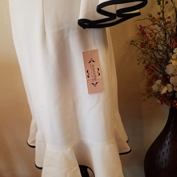 Nanette Lepore Classy White Black Trim Dress Sz12 - Picture 6 of 8